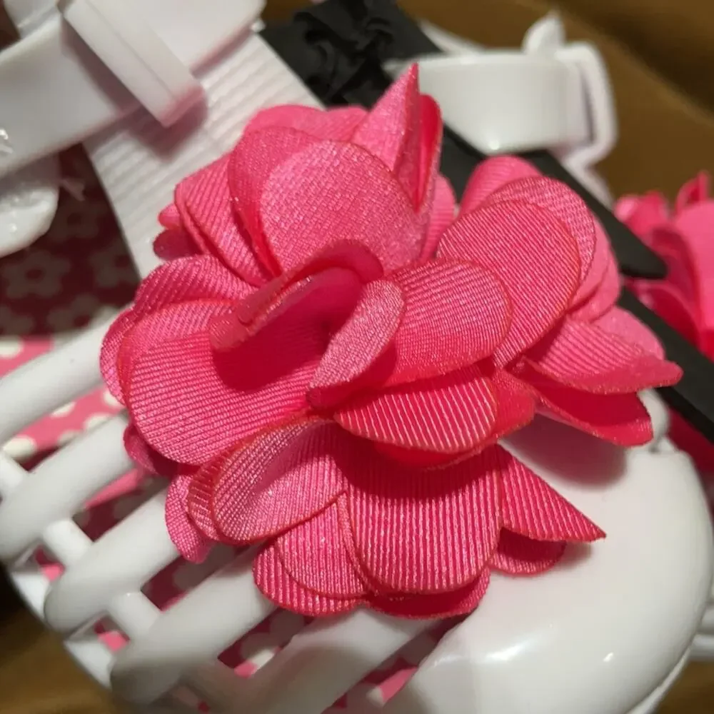 Wonder nation 9 white rubber shoe pink flower NWT